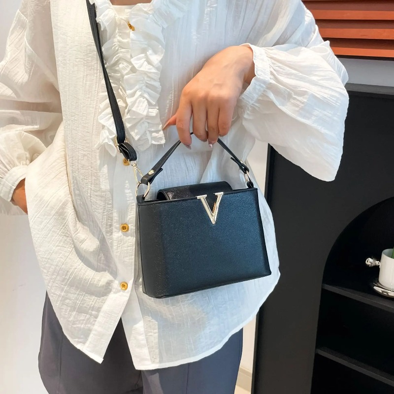 Luxury Women's Tote Bag, Chic  - Women'S Shoes Louis Vuitton review and price